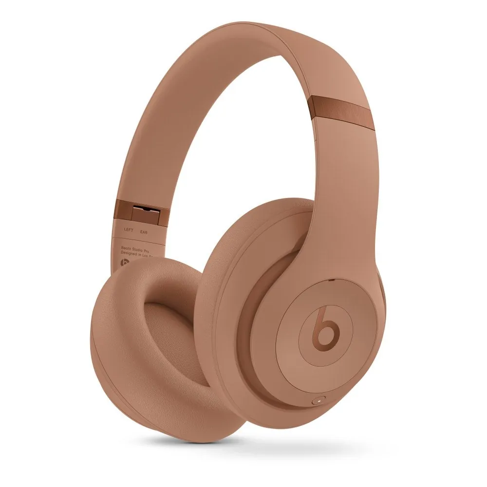 Beats Studio Pro Kim Kardashian Edition — вид спереди