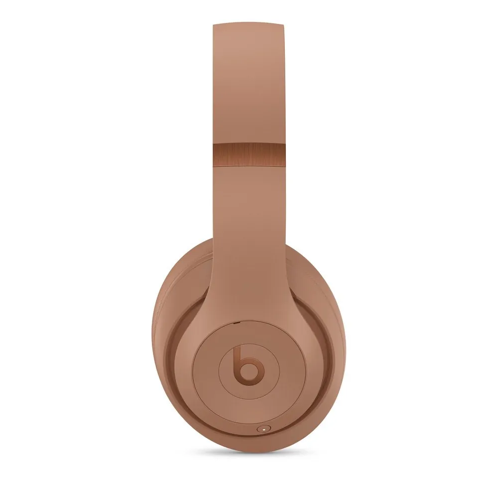 Beats Studio Pro Kim Kardashian Edition — фото 2